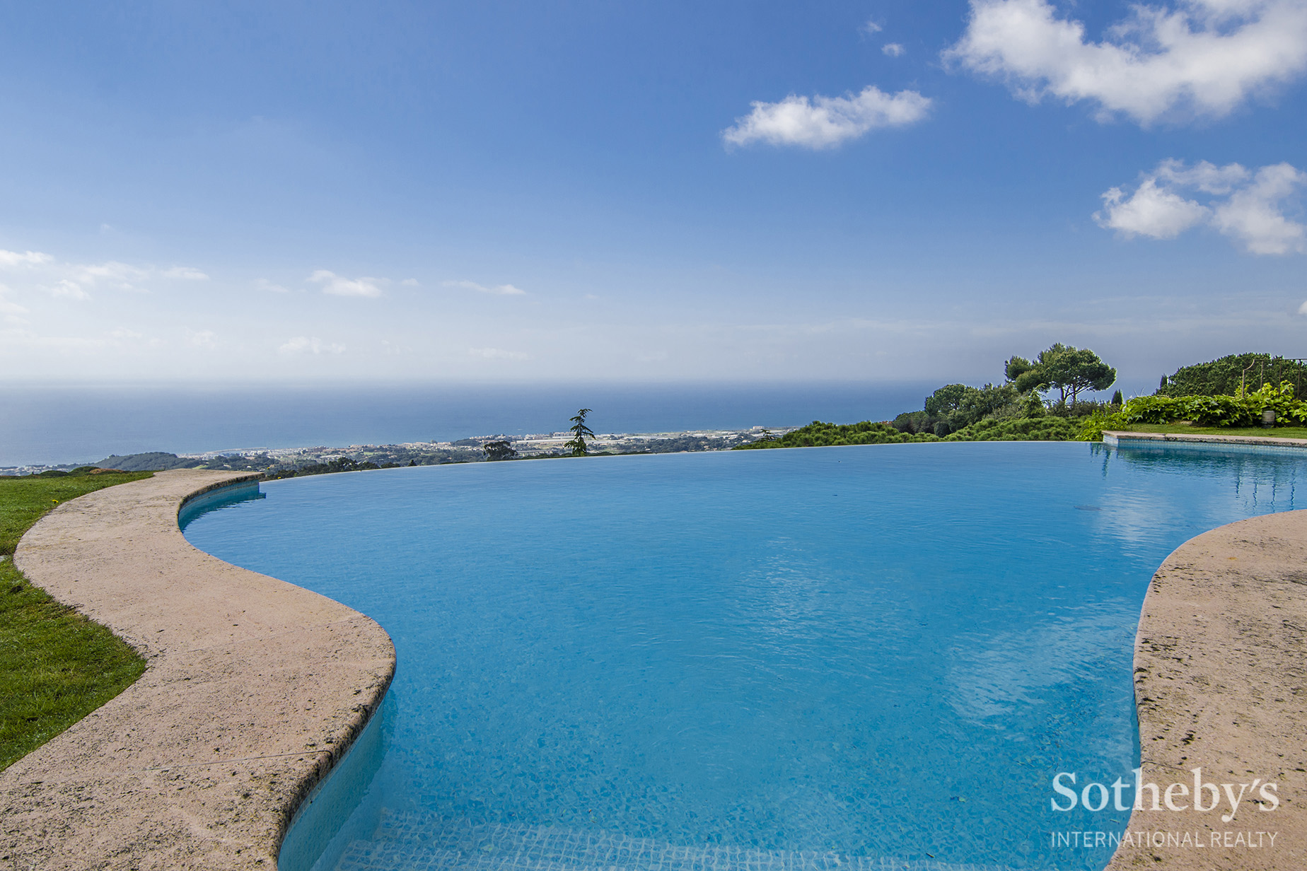 House with pool Maresme 